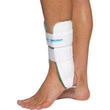 Aircast Ankle Training Brace Left Medium 9"